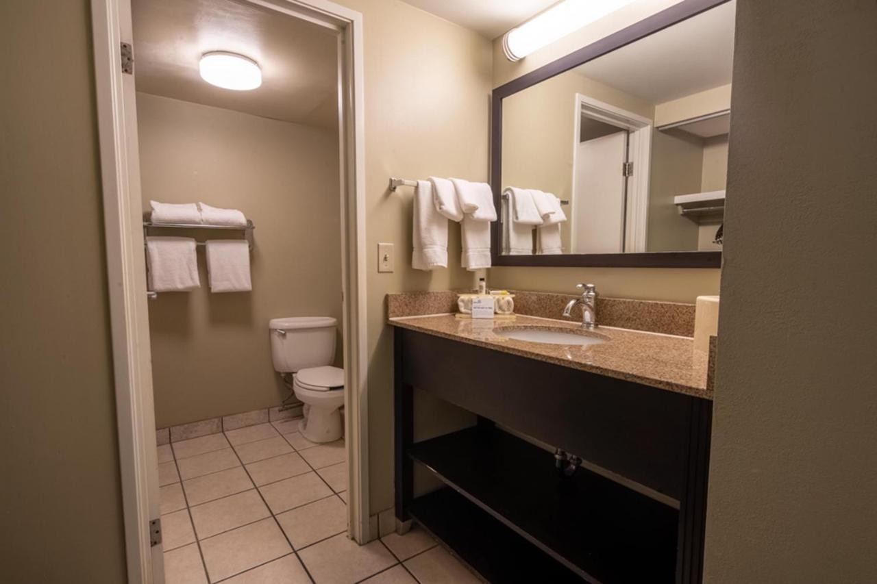 Holiday Inn Express Hotel & Suites Pittsburgh Airport By Ihg Robinson Township Eksteriør billede
