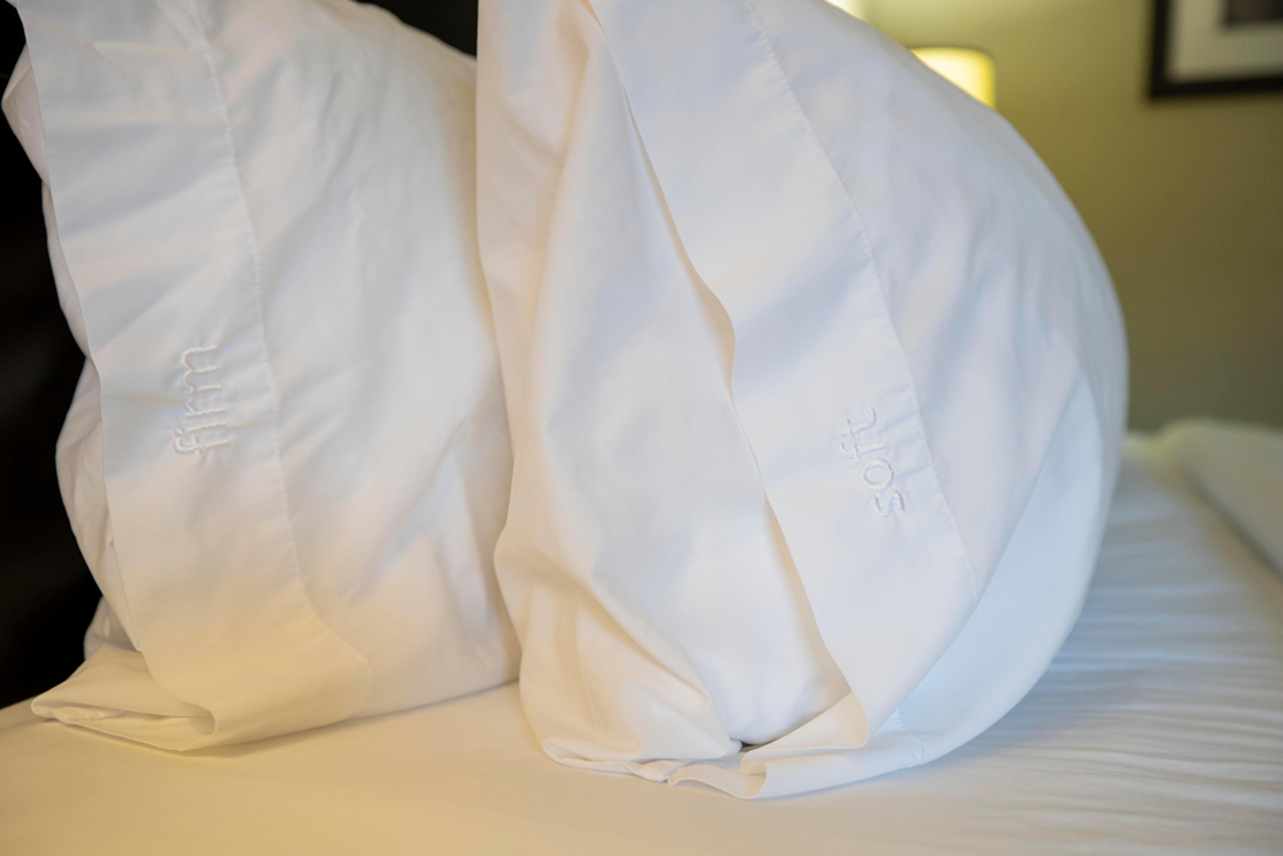 Holiday Inn Express Hotel & Suites Pittsburgh Airport By Ihg Robinson Township Eksteriør billede