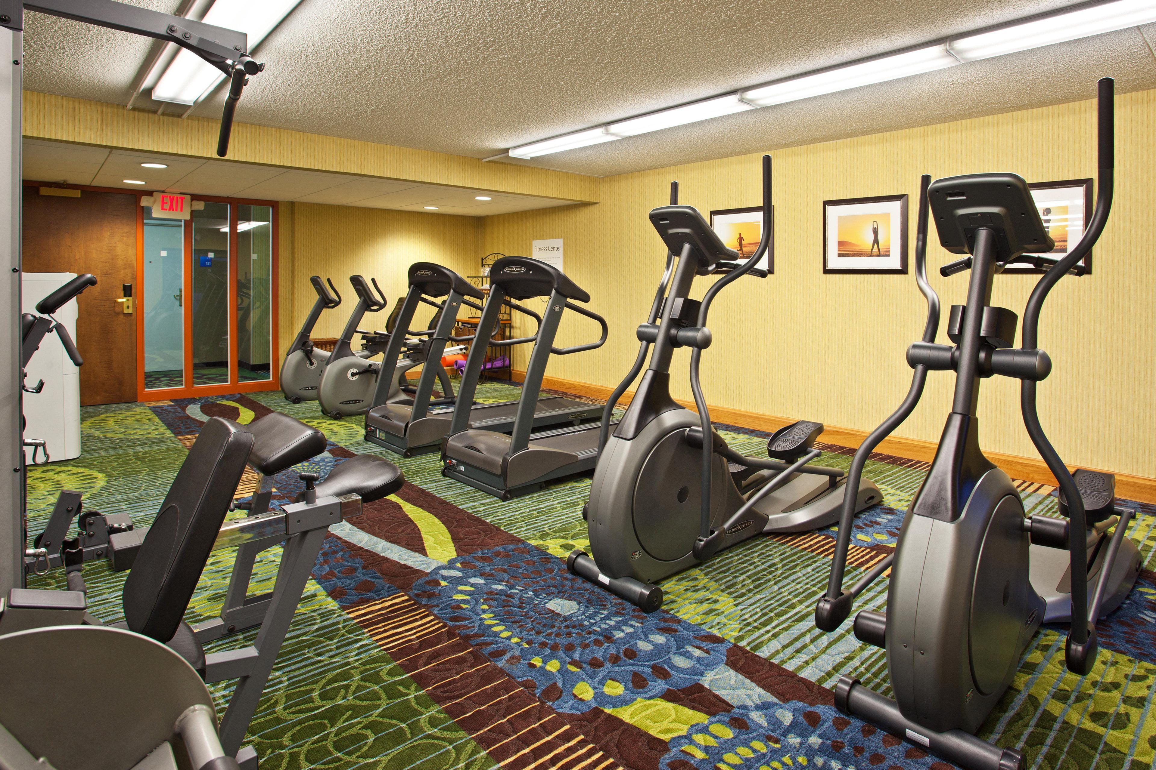 Holiday Inn Express Hotel & Suites Pittsburgh Airport By Ihg Robinson Township Eksteriør billede