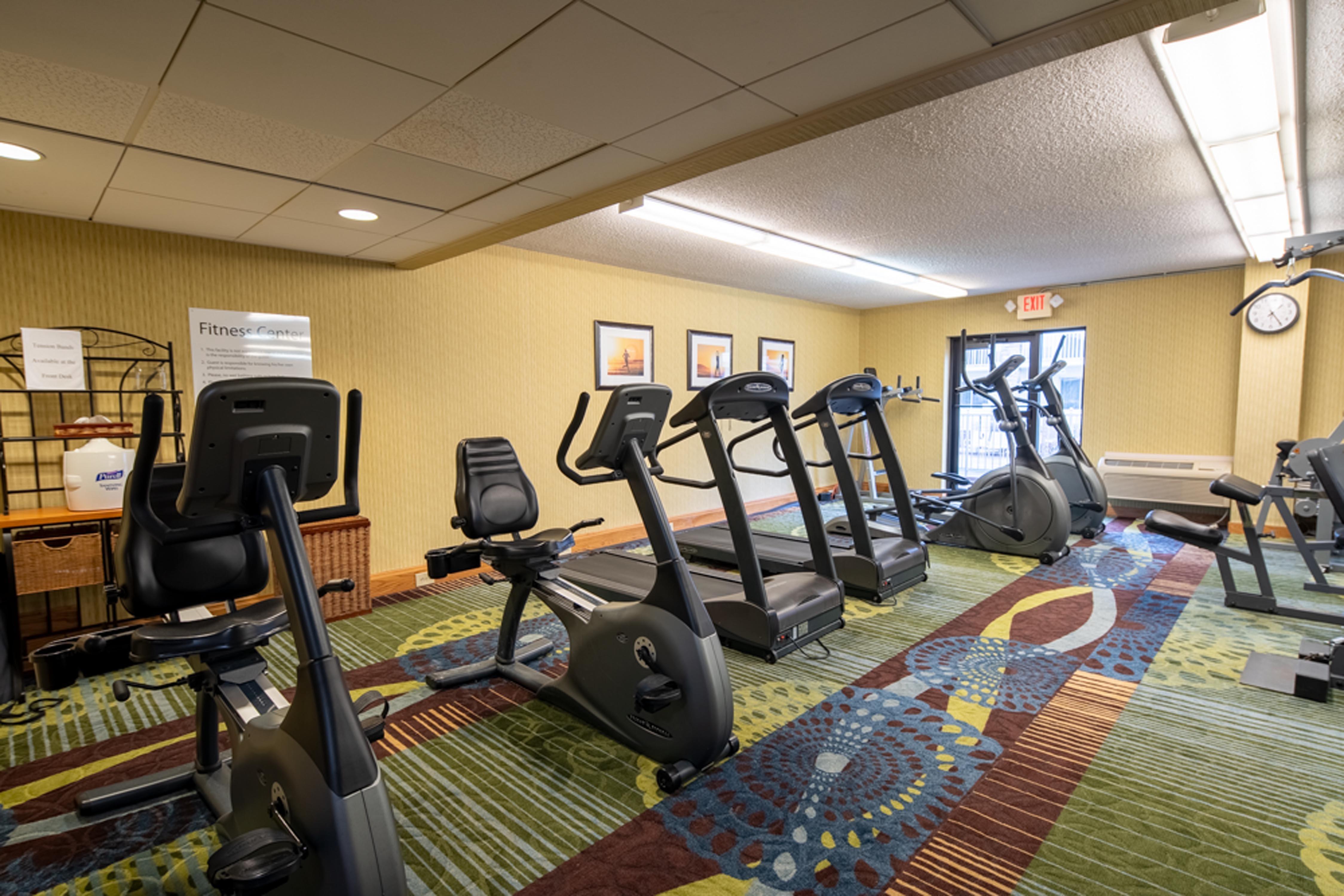 Holiday Inn Express Hotel & Suites Pittsburgh Airport By Ihg Robinson Township Eksteriør billede